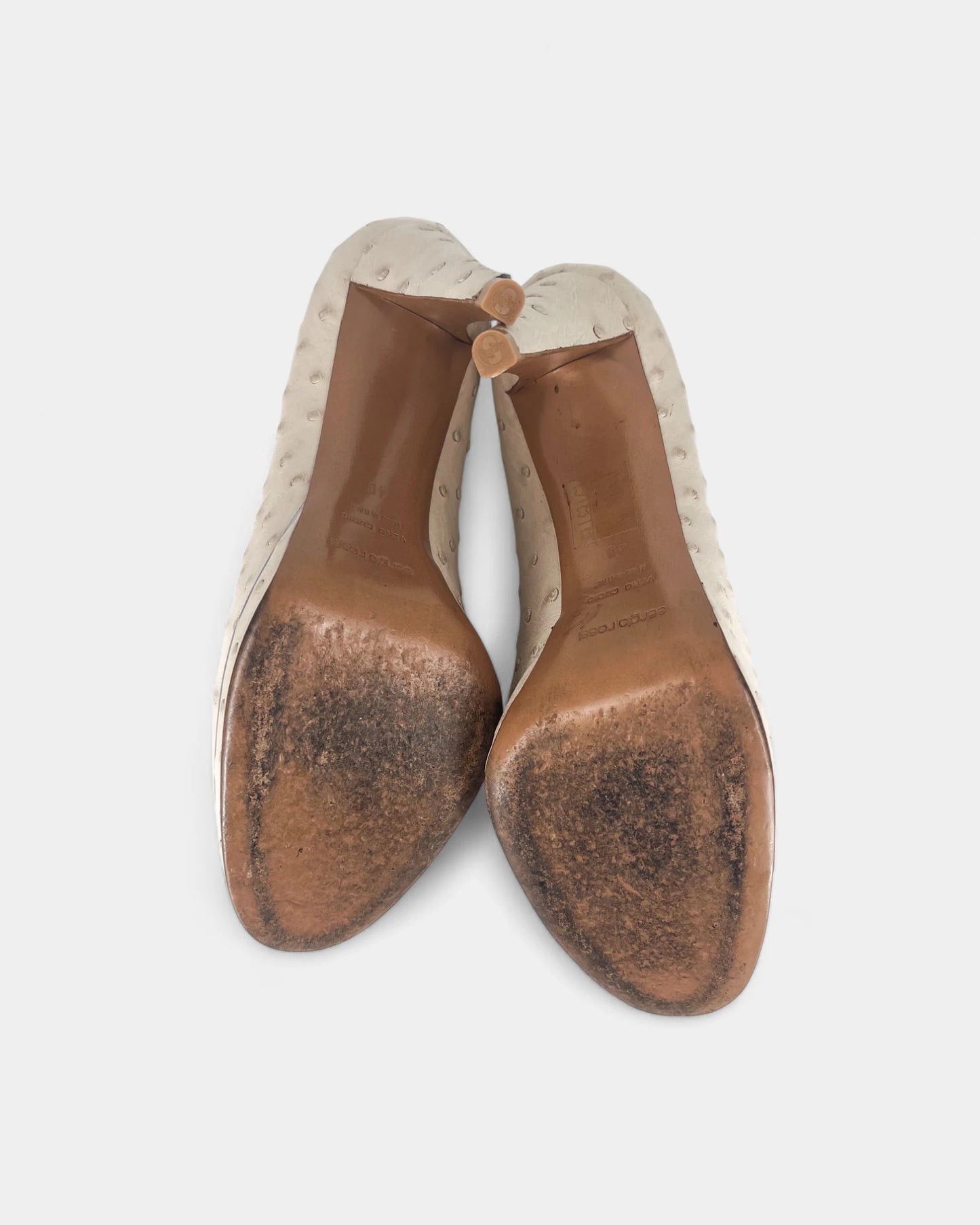 Escarpins crème en cuir d'autruche - 40 EU / 9 US