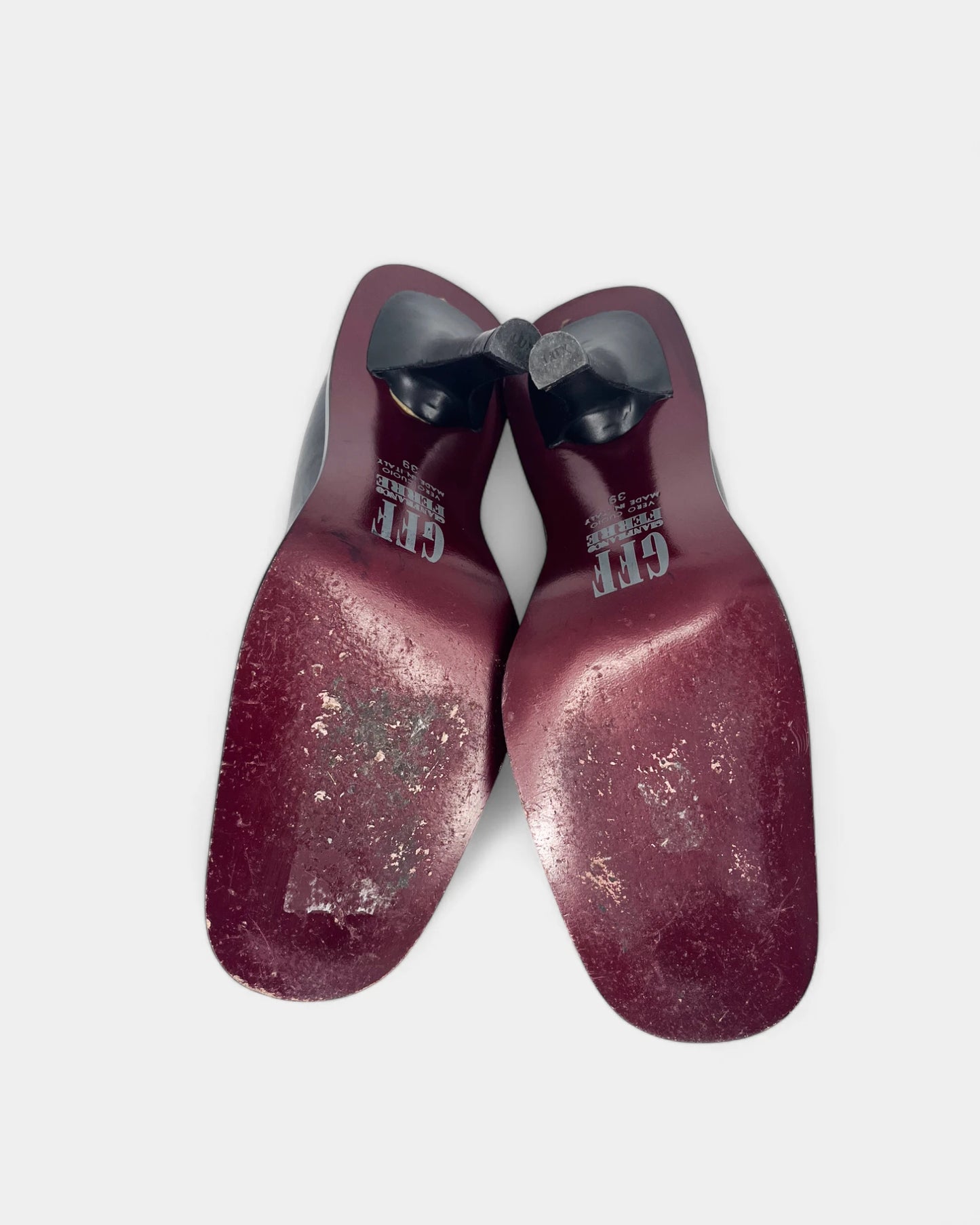 Escarpins noirs à bout rond - 39 EU / 8 US