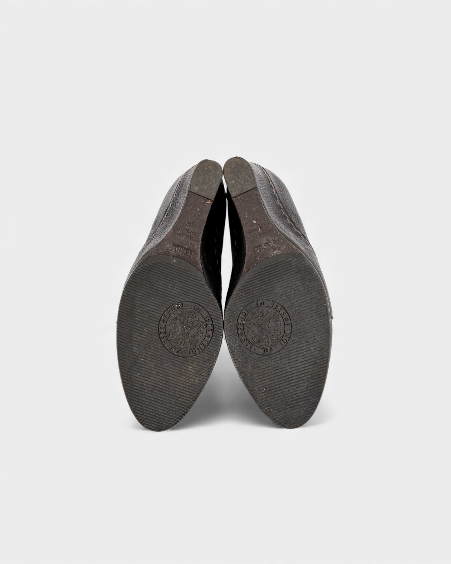 Escarpins compensés cuir marron