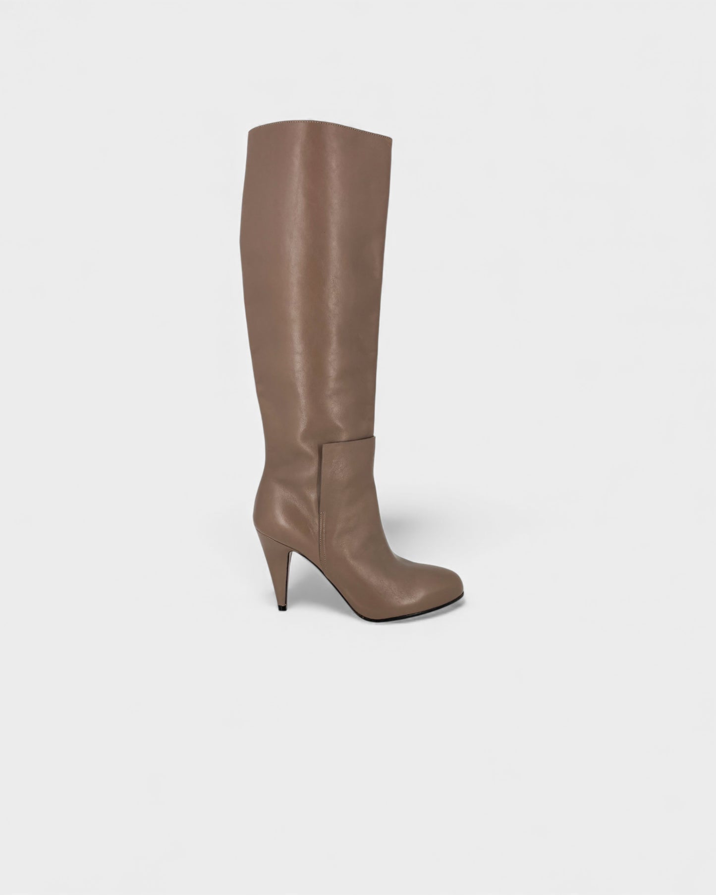 Bottes en cuir taupe