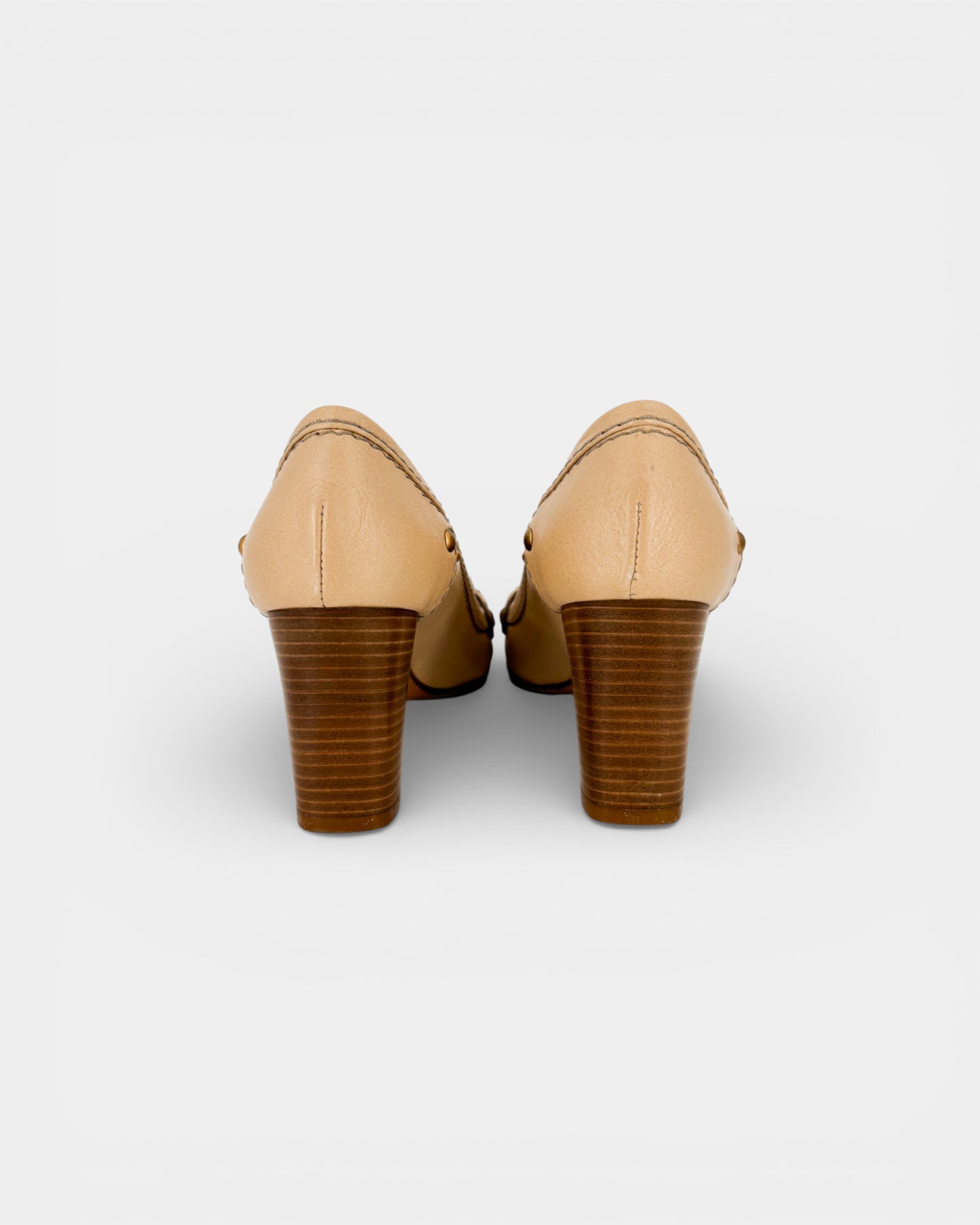 Mocassins à talon beige