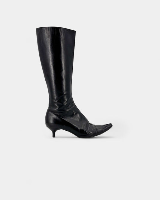 Bottes noires en cuir