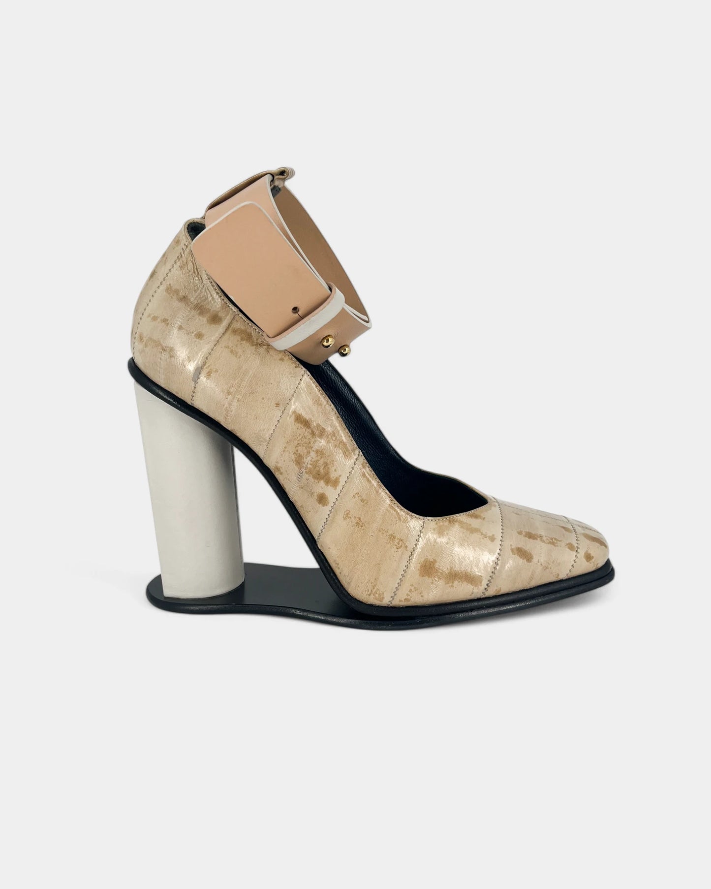Escarpins beiges à imprimé reptile - 38 EU / 7 US