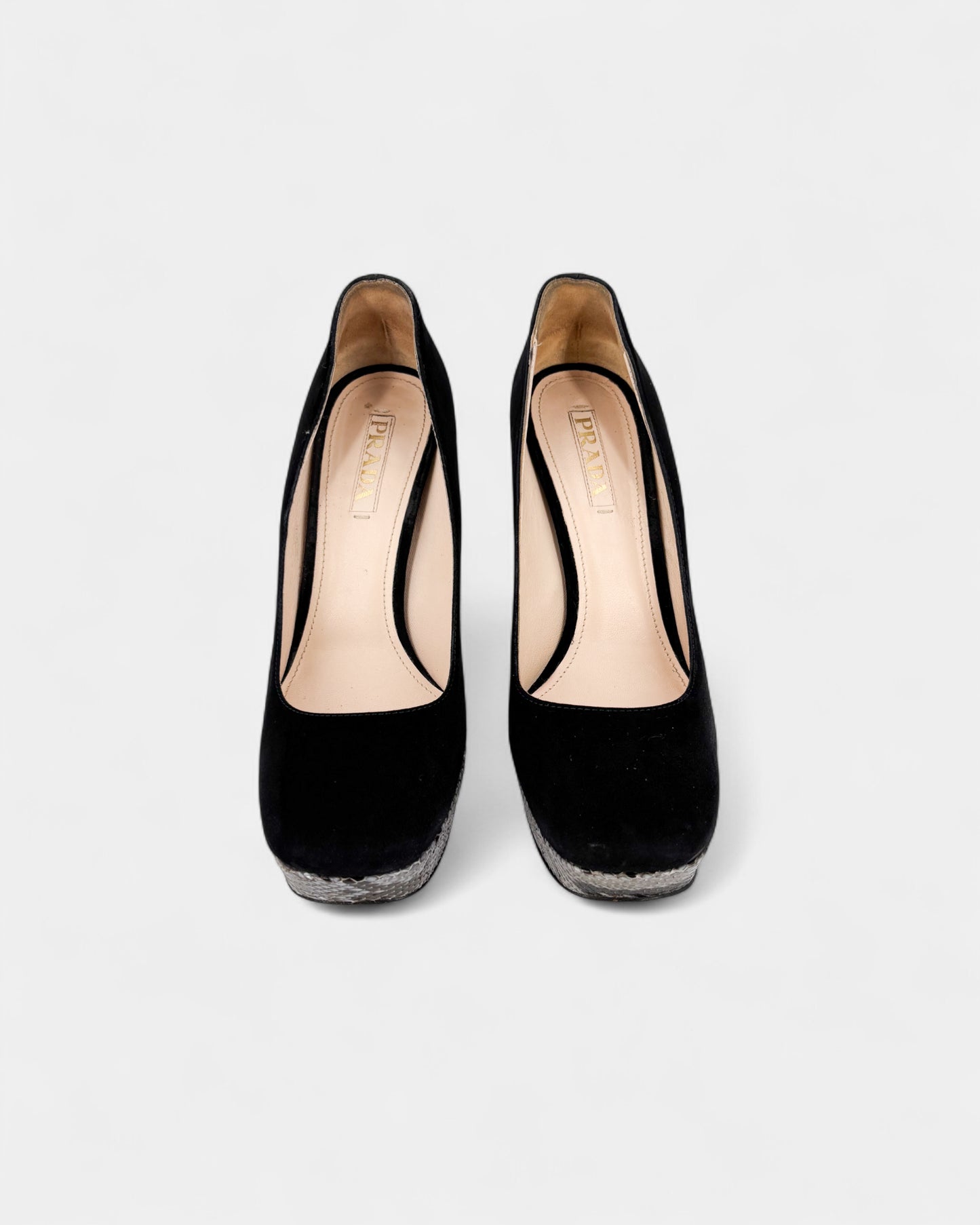 Escarpins en daim noir