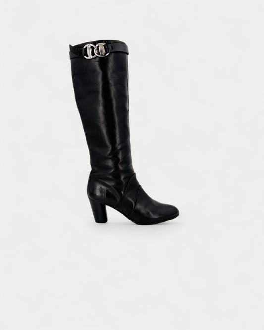 Bottes en cuir noir