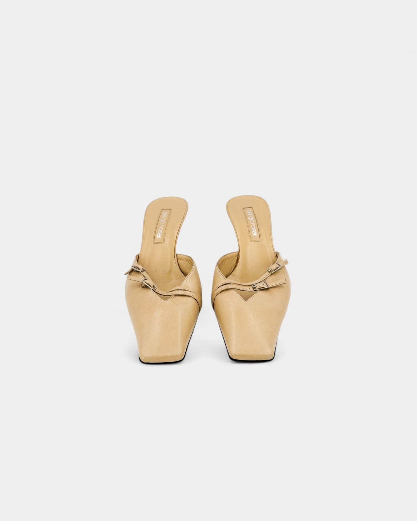 Mules beige à boucles - 39 EU / 8 US