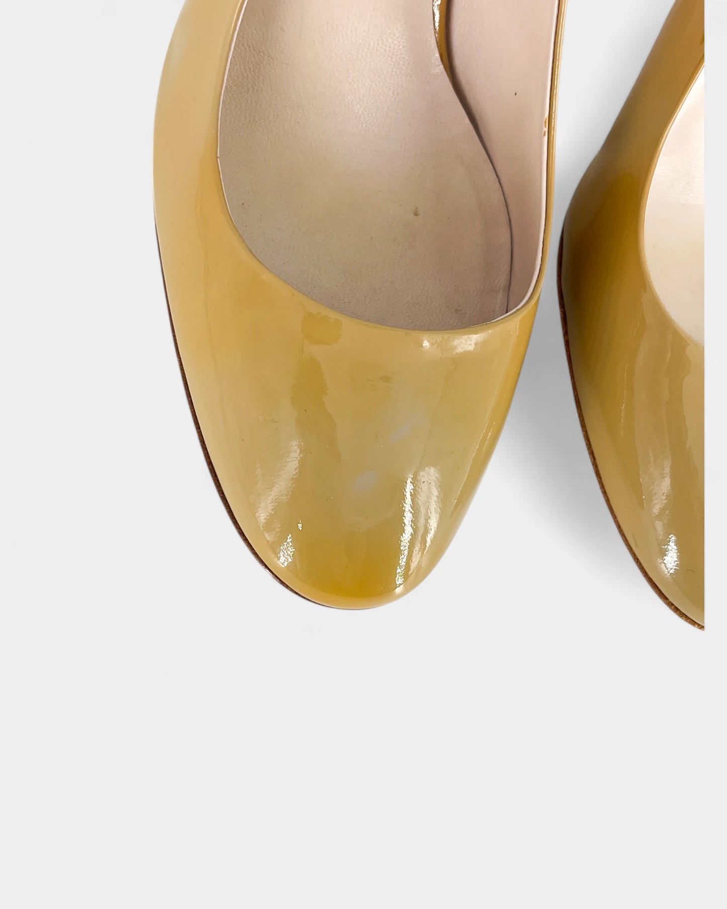 Camel slingbacks - 38.5 EU / 7.5 US