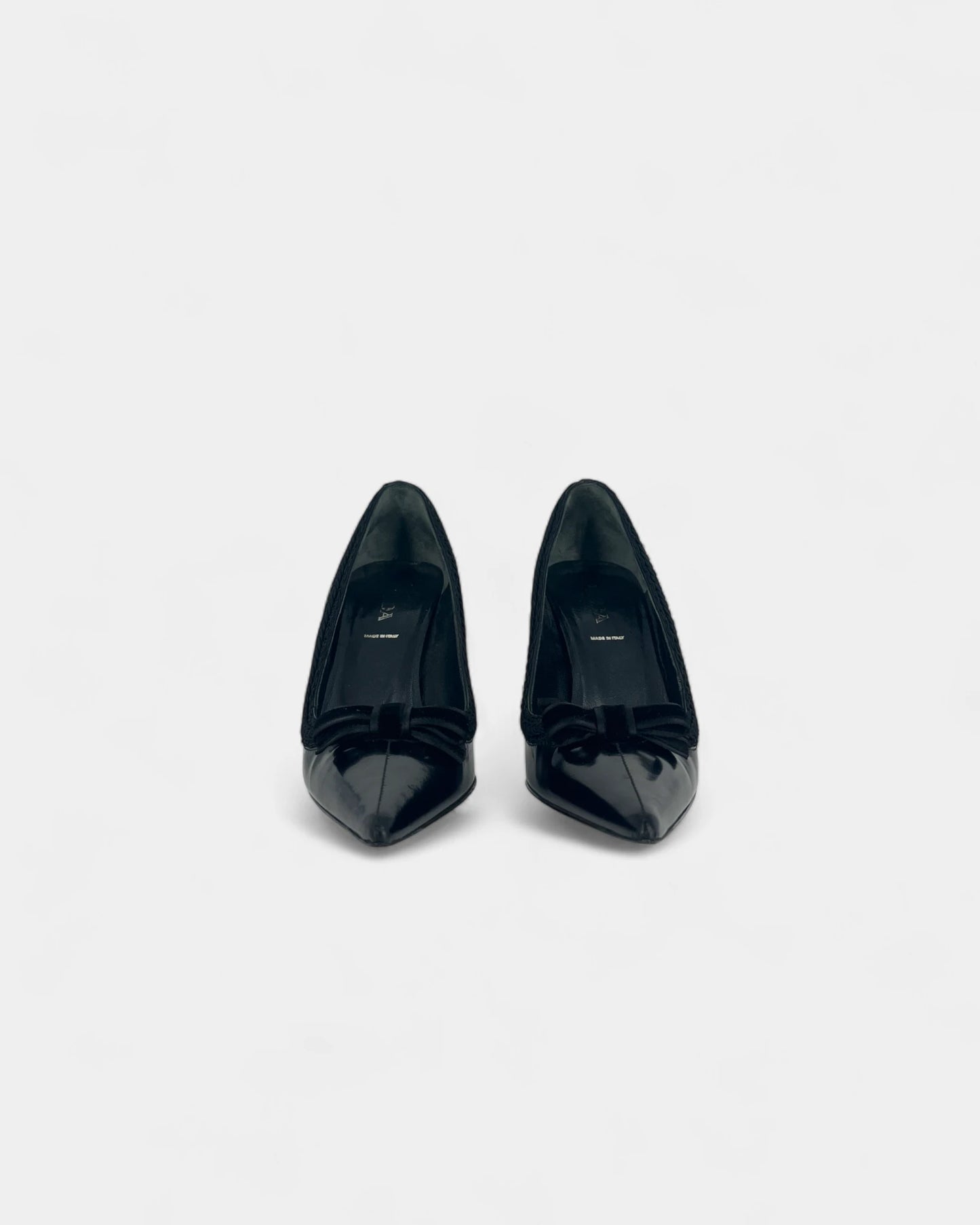 Black bow pumps - 37.5 EU / 6.5 US
