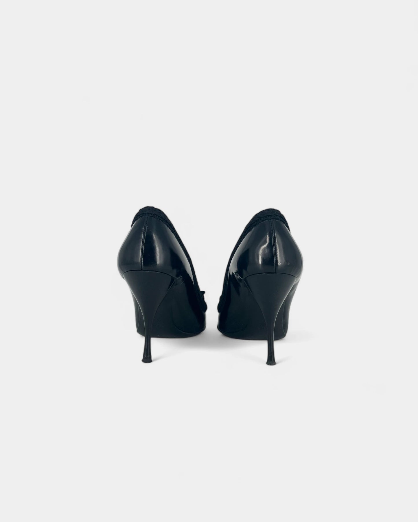 Black bow pumps - 37.5 EU / 6.5 US