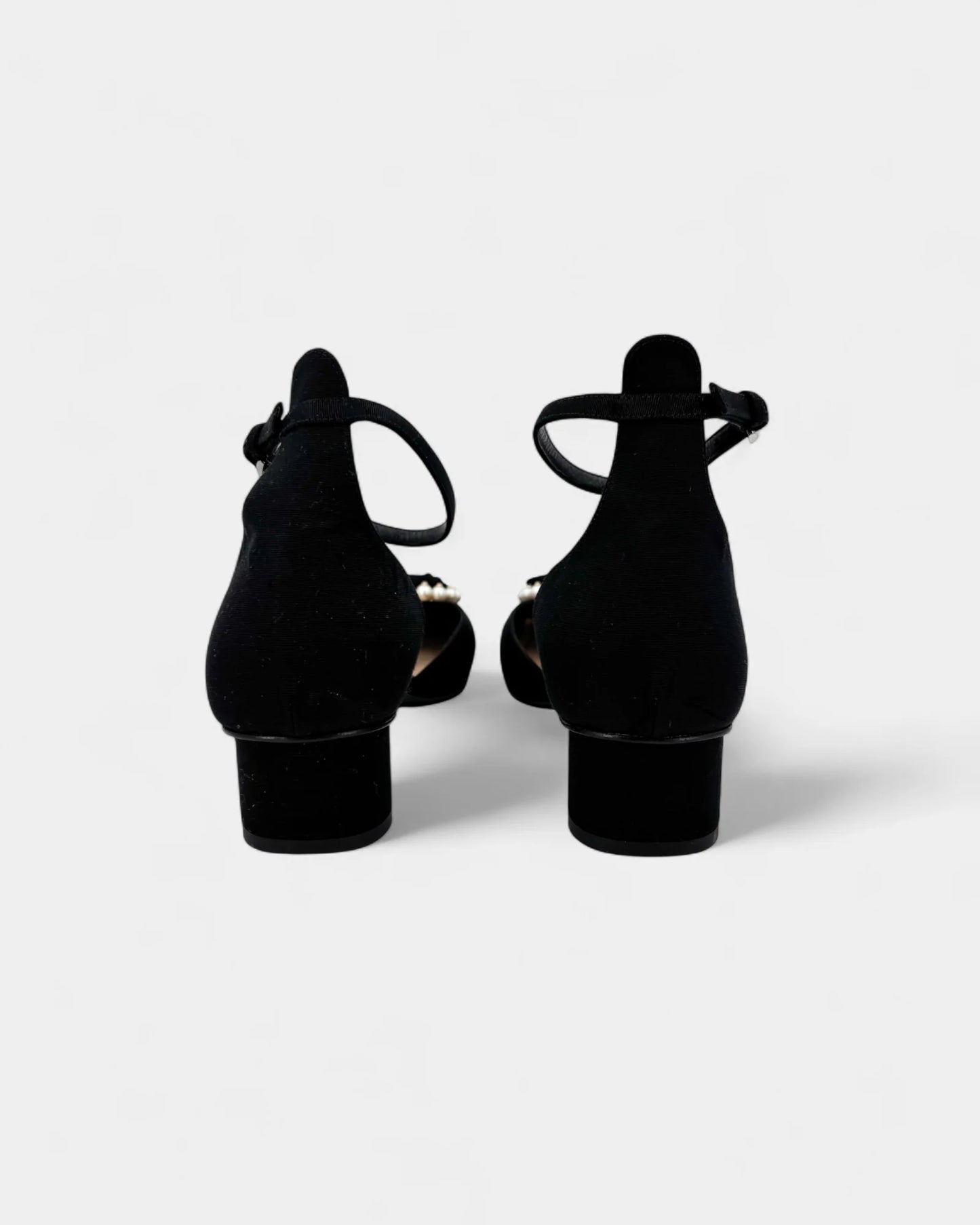 Escarpins en tissu technique et perles appliquées