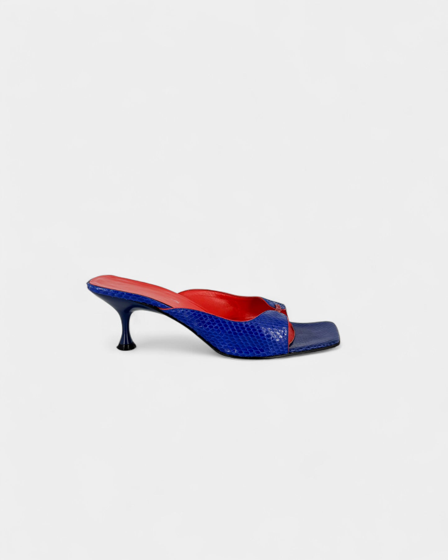 Mules en cuir bleues à talons