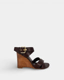 Sandales compensées en cuir marron à bride cheville