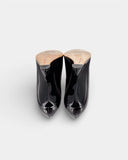 Escarpins en cuir verni noir à talon sculpté