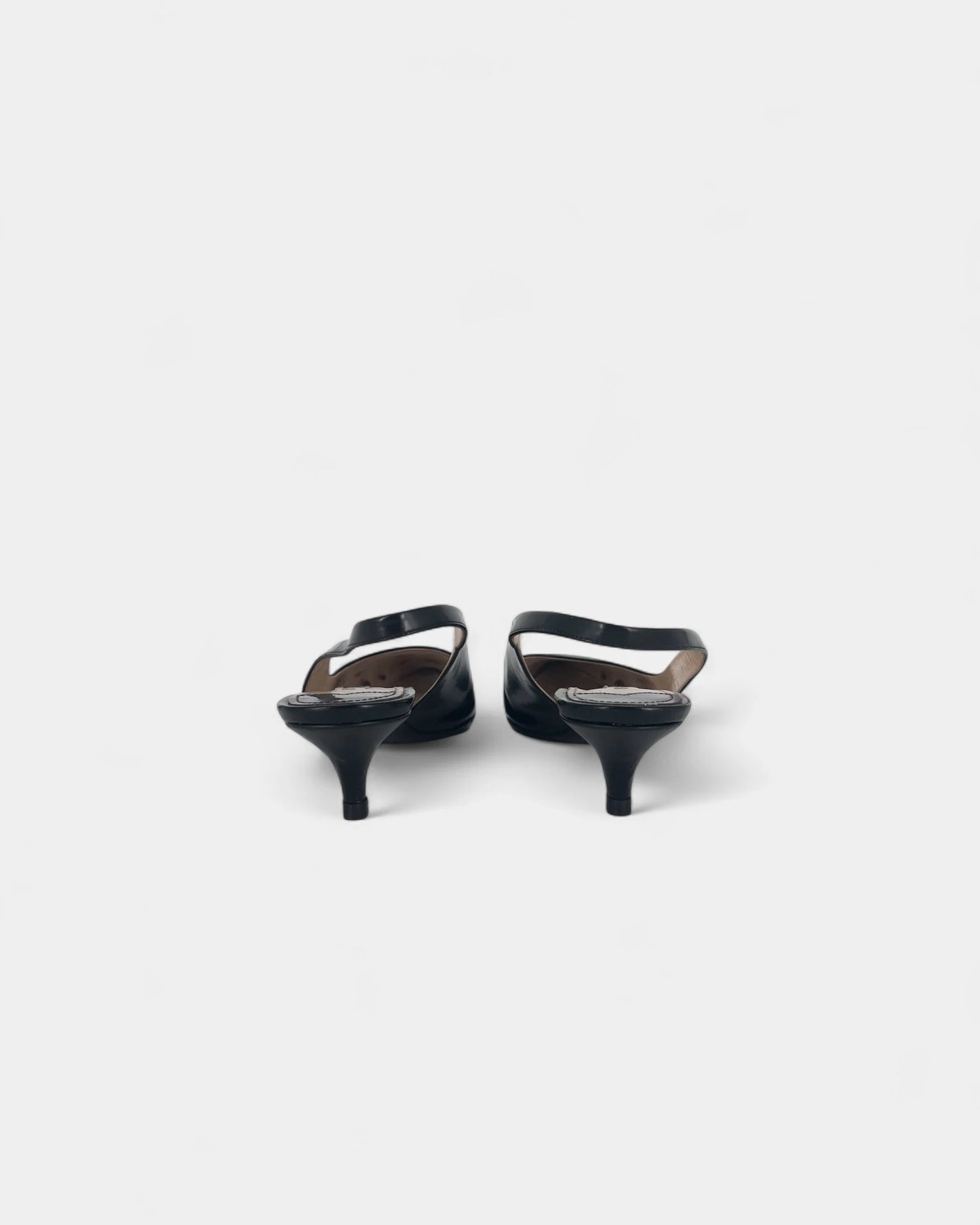 Slingbacks noires - 38 EU / 8 US