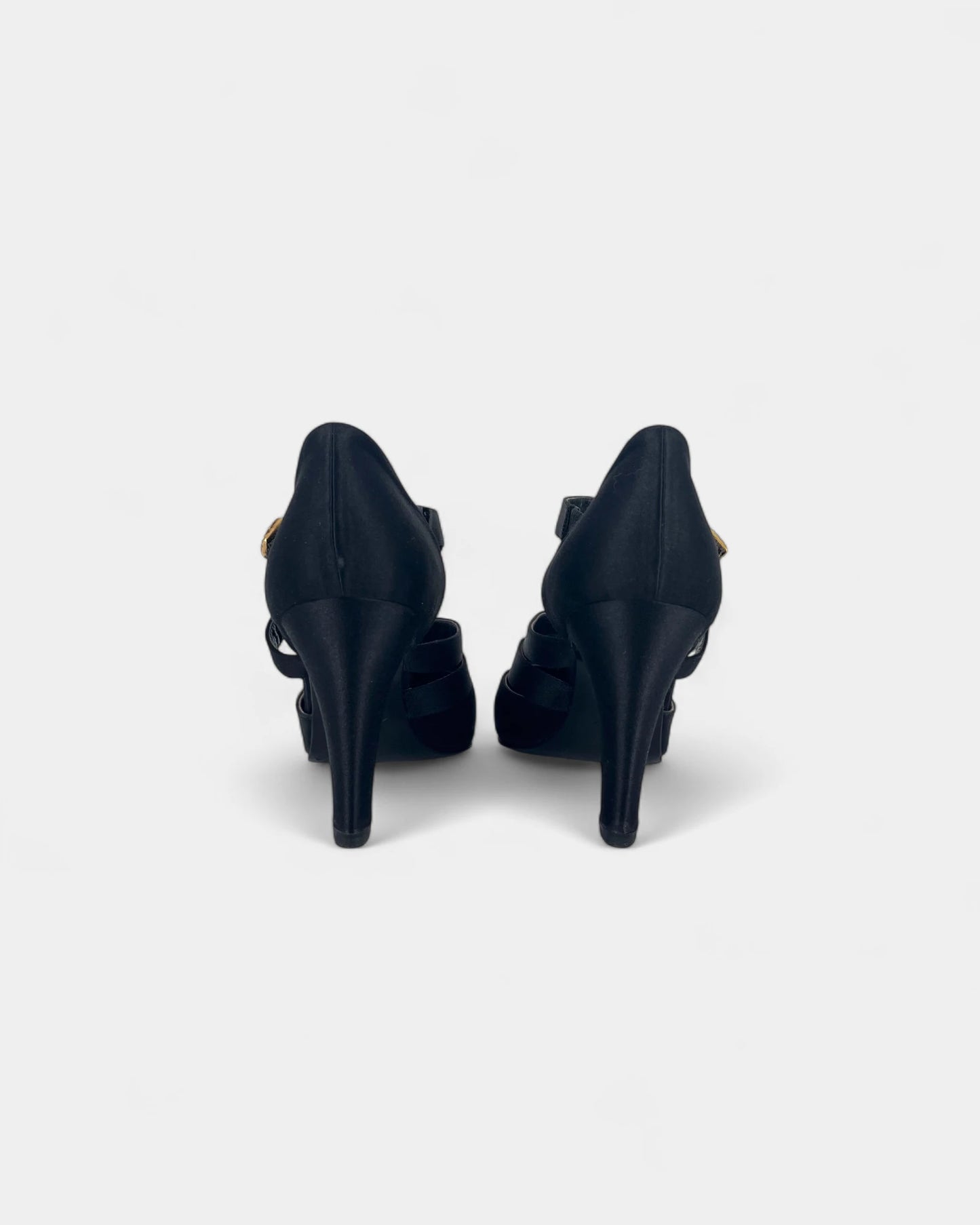 Escarpins noirs - 39 EU / 9 US