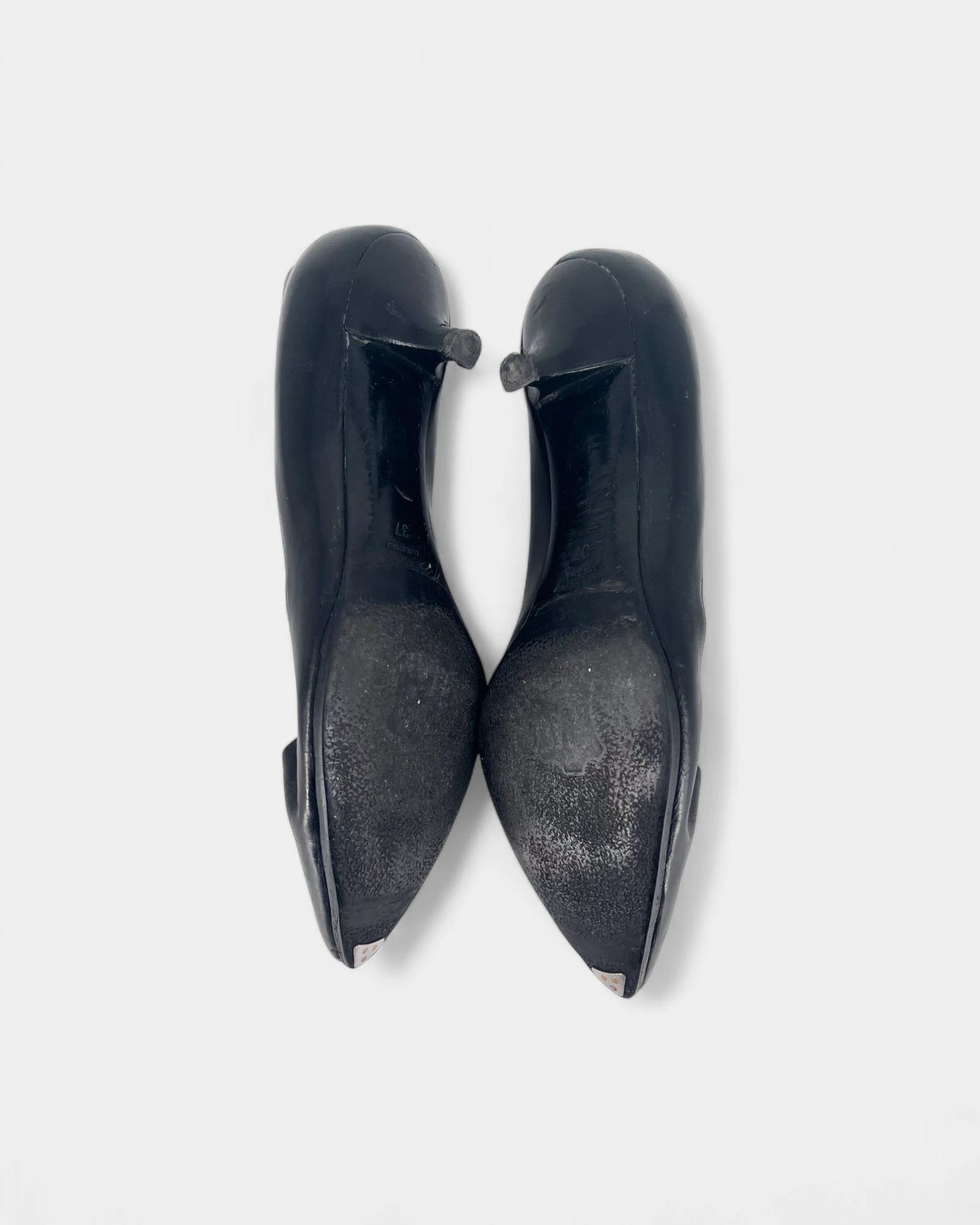 Escarpins noirs - 37 EU / 7 US