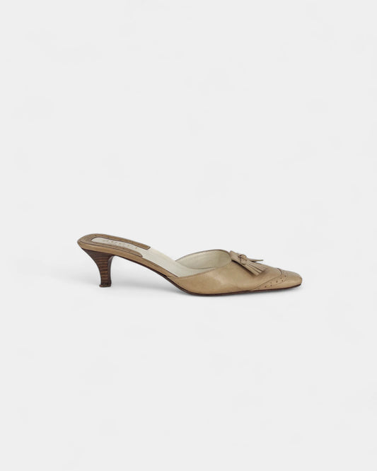 Mules beiges à talons - 36 EU / 6 US