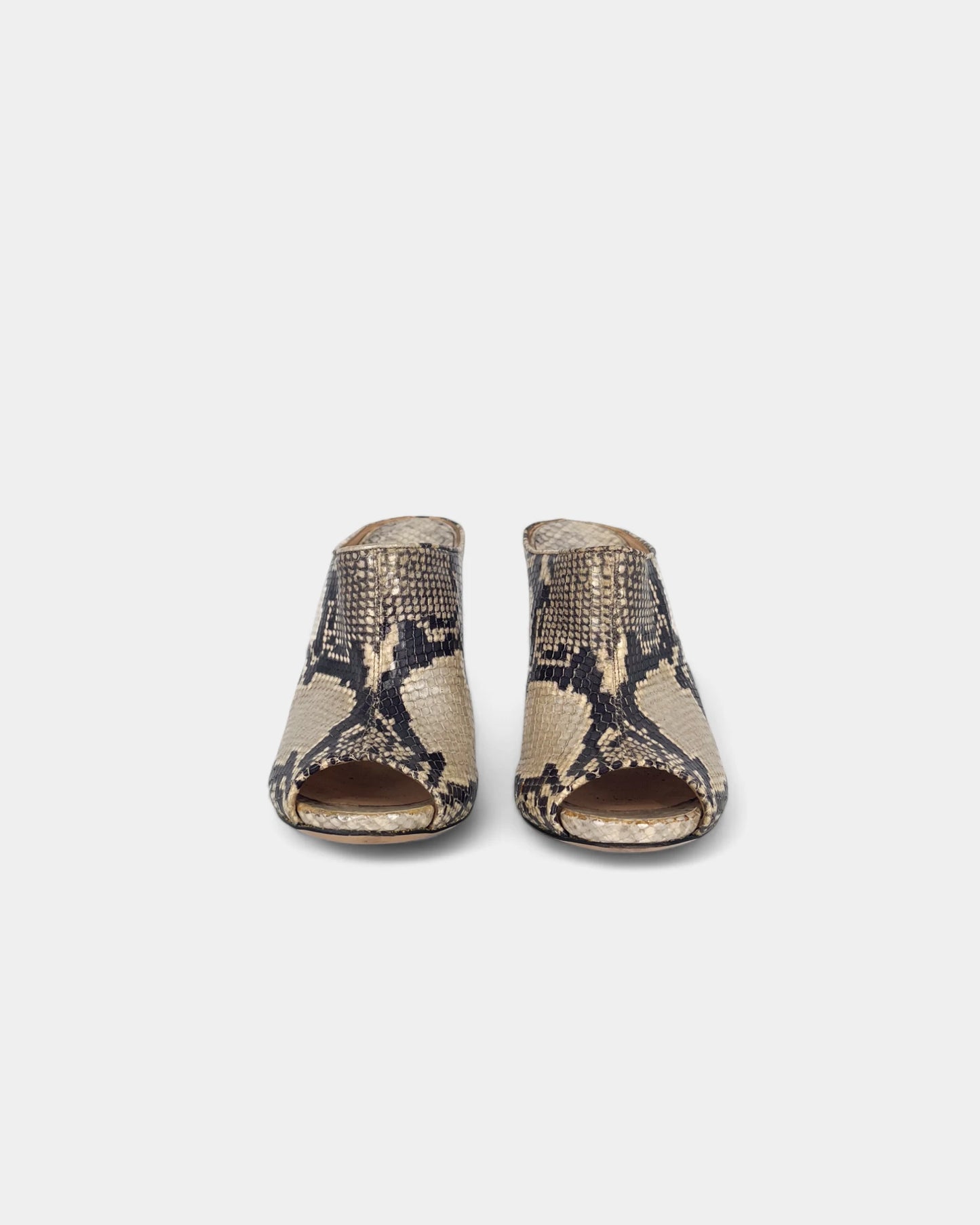 Mules beiges à motif crocodile - 39 EU / 9 US