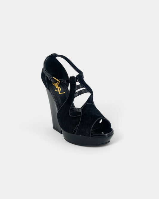 Black patent leather heeled sandals