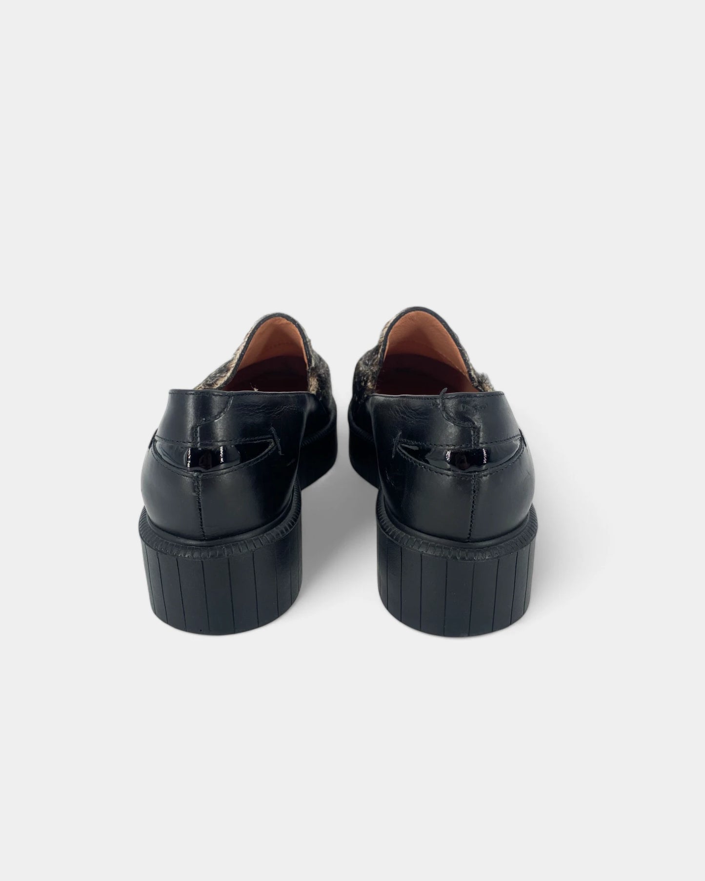 Mocassins noirs avec dessus en poil  - 38.5 EU / 8.5 US
