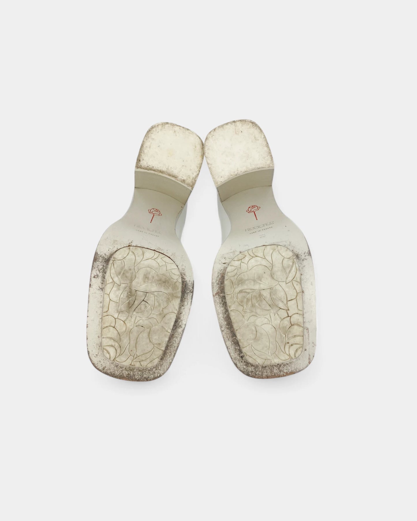 Mocassins blancs à talons - 39 EU / 9 US