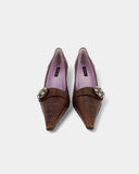 Escarpins en cuir marron à motif reptile