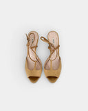 Sandales en satin beige à brides fines