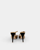 Sandales en satin beige à brides fines