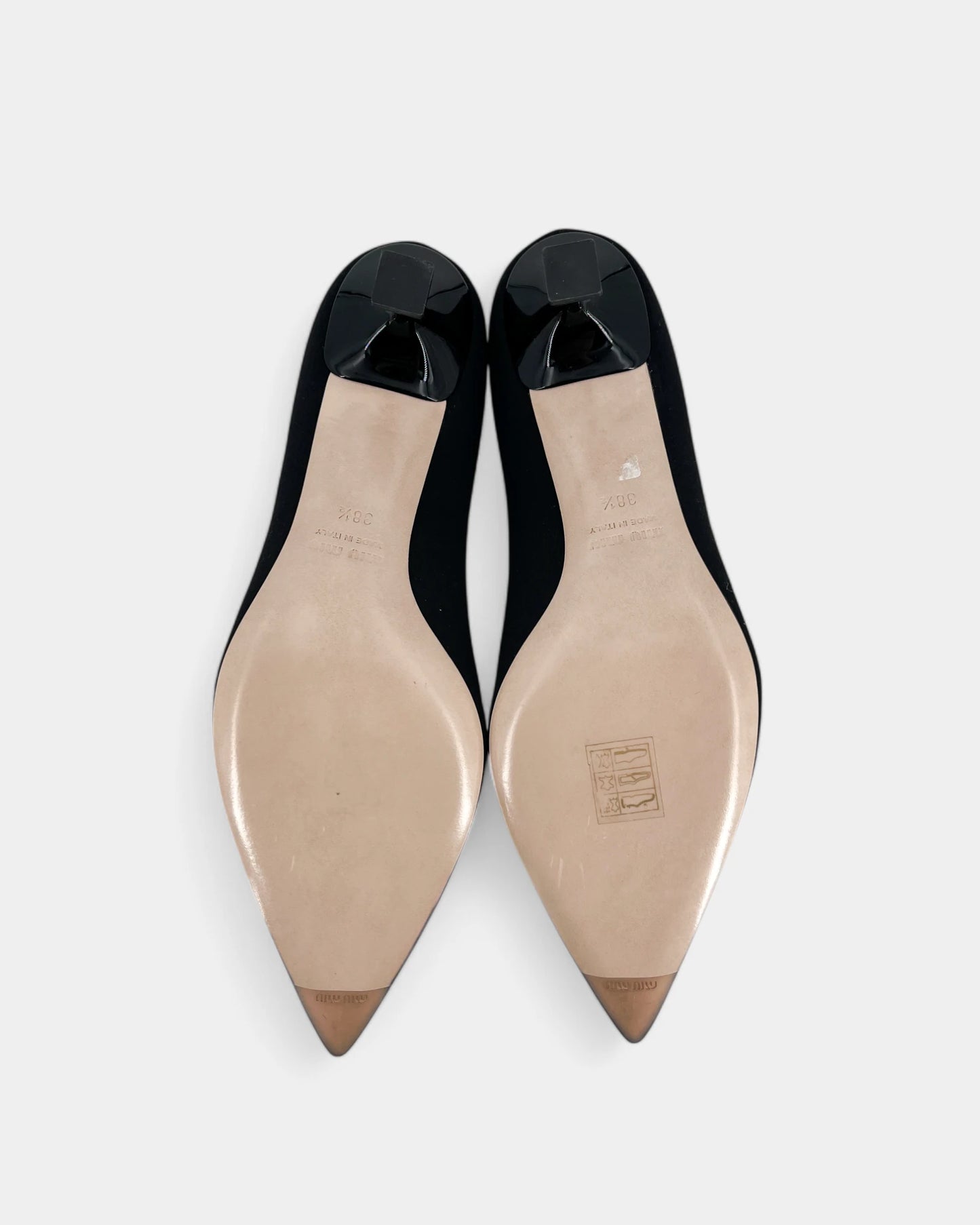 Escarpins noirs à perles - 38.5 EU / 8.5 US
