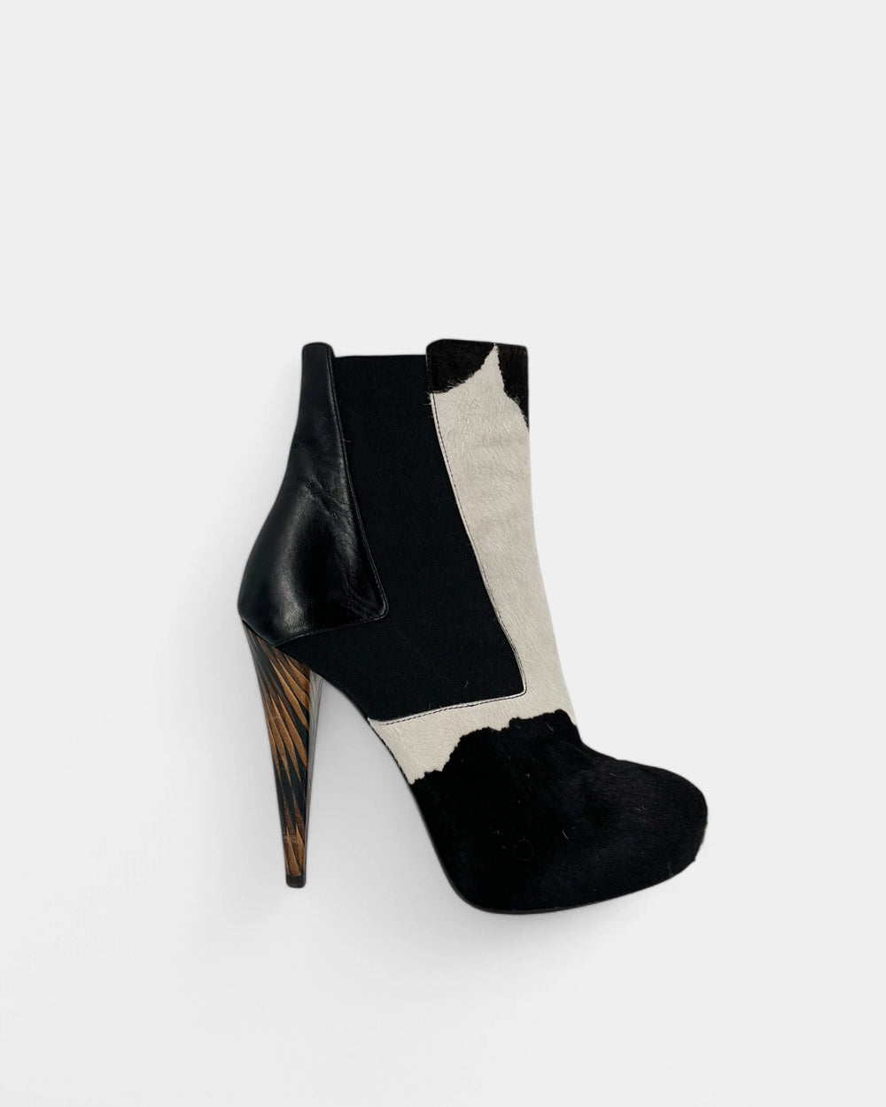 Bottines à motif vache - 38.5 EU / 8.5 US