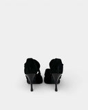 Escarpins noirs à détails boutons