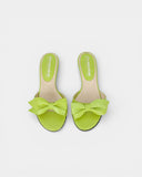 Mules à talons verts