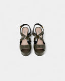 Sandales en cuir verni kaki à talon