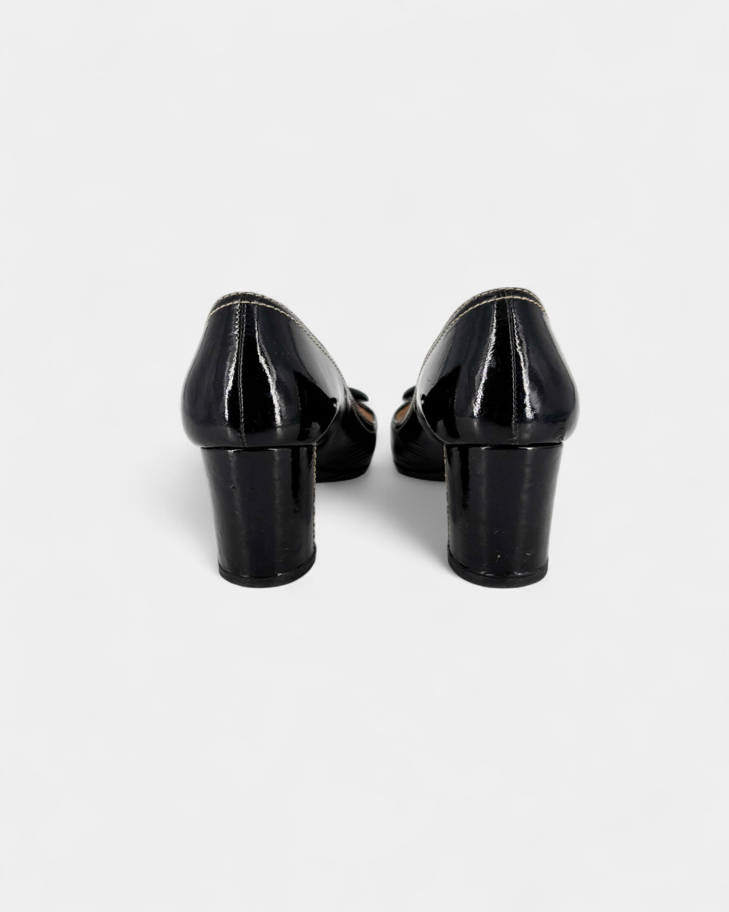 Talons cuir vernis noir bout ouvert