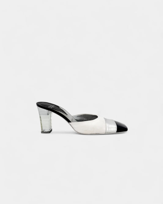 Mules à talons blanches et noires - 39 EU / 8 US
