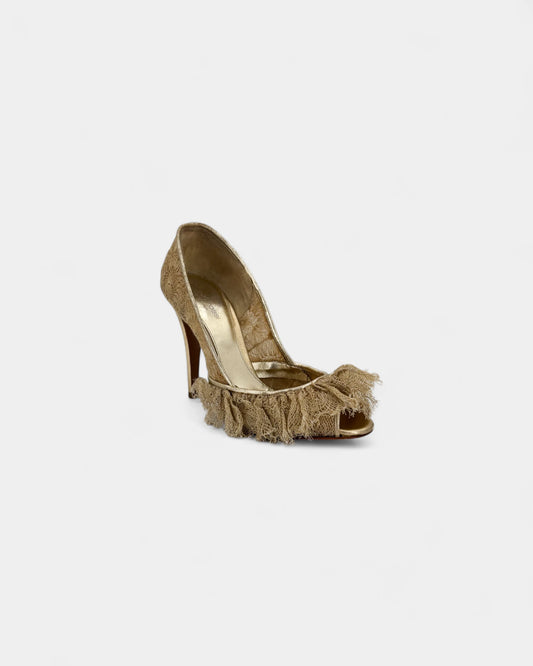 Gold lace pumps - 40 EU / 9 US