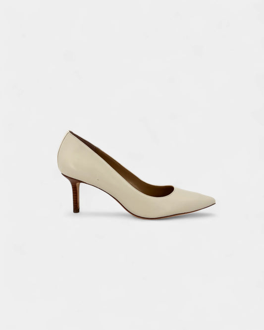 Cream white pumps - 38.5 EU / 7.5 US
