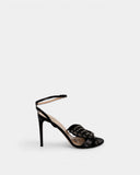 Sandales en cuir noir cloutés