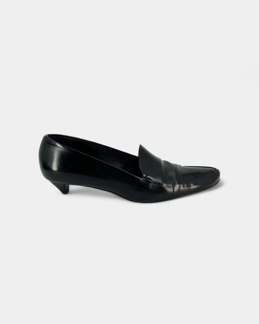 Mocassins noirs à petits talons - 37.5 EU / 7.5 US