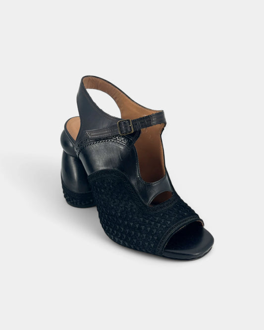 Chaussures à talons spectaculaires - 37 EU / 7 US