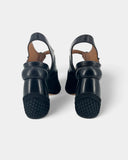 Sandales à talon architectural