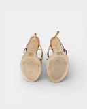 Sandales satinées avec nœuds et strass