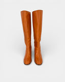 Bottes en cuir camel à bandes blanches