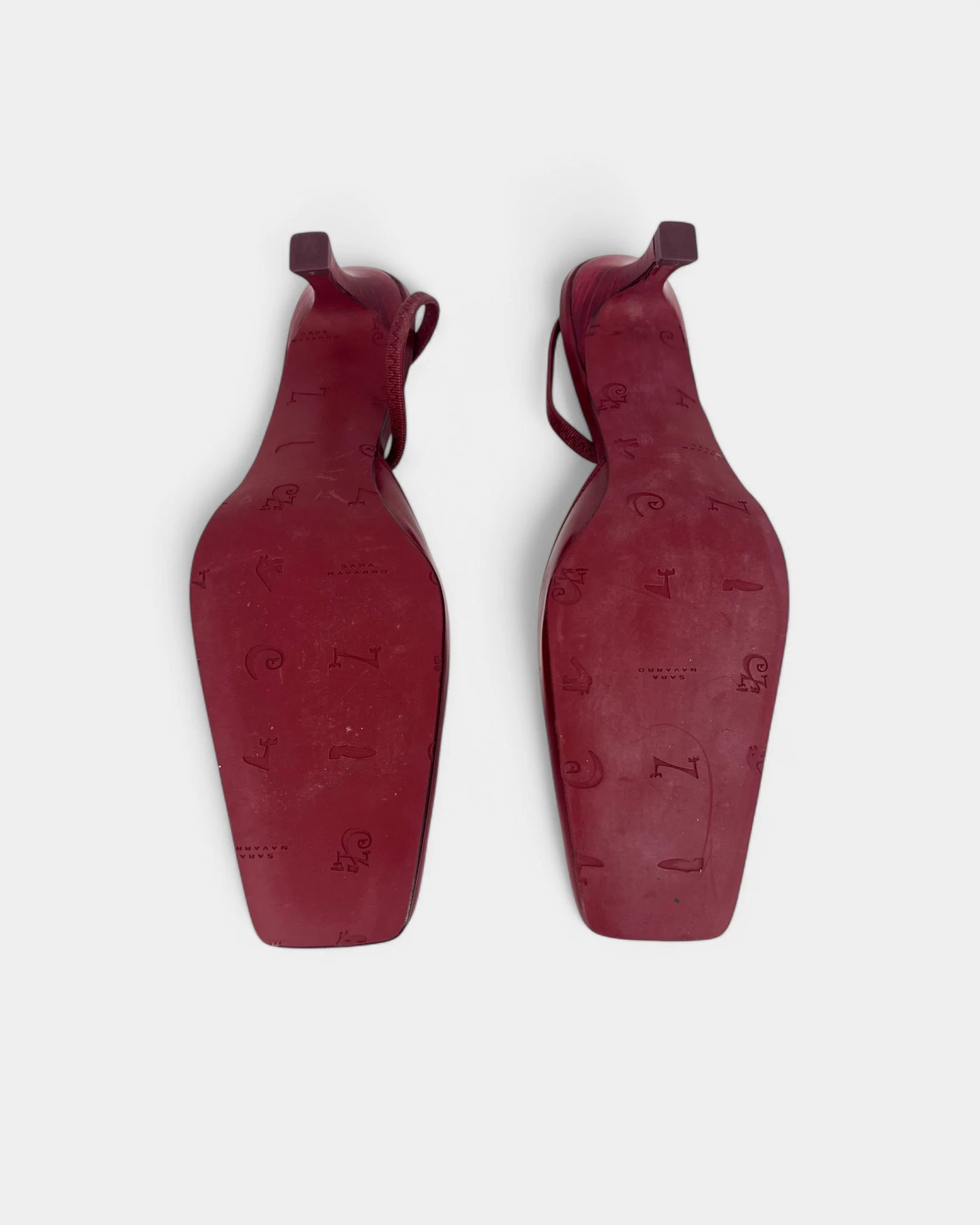 Slingbacks rouges à bout carré - 39.5 EU / 9.5 US