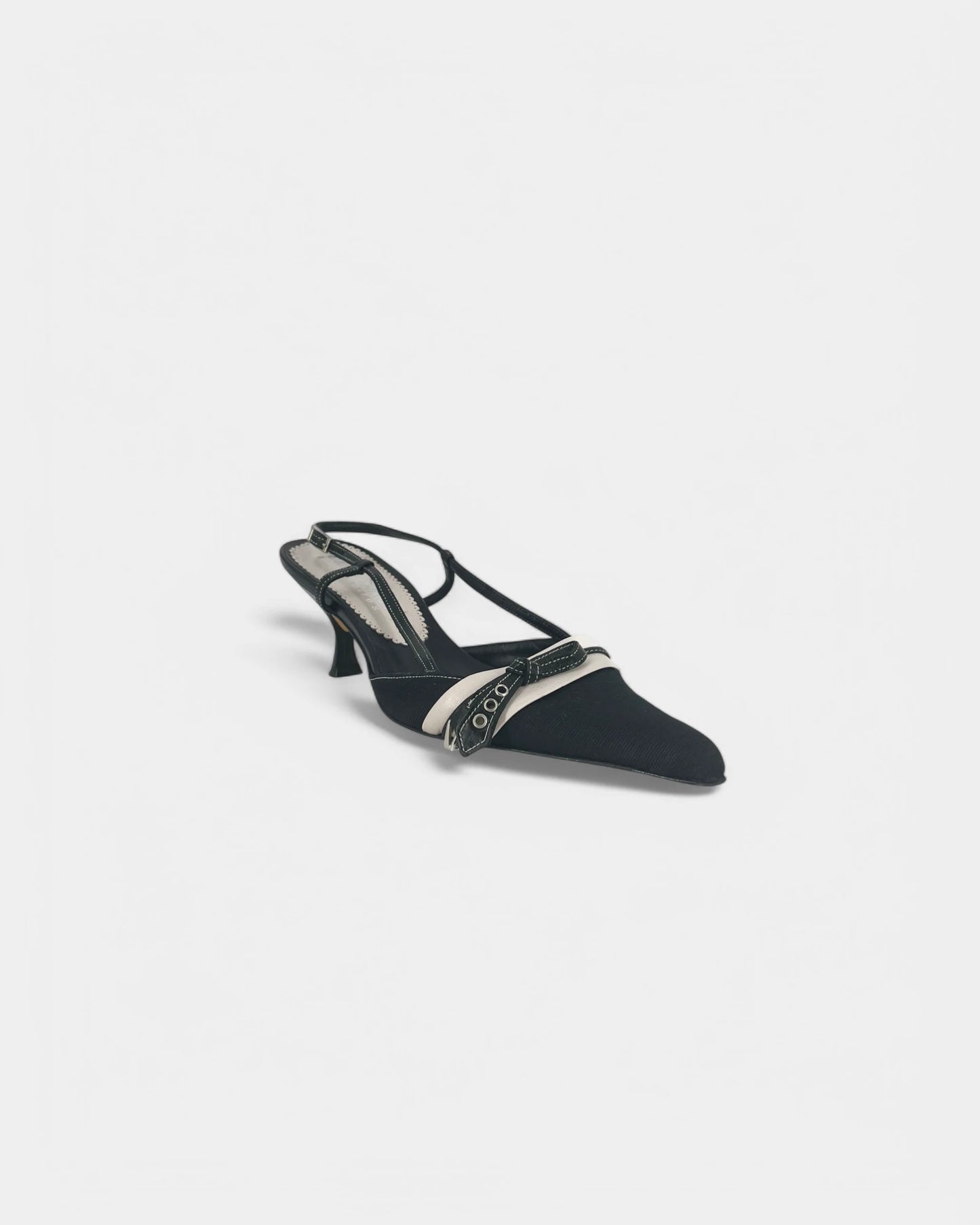 Slingbacks noires et blanches - 39 EU / 9 US
