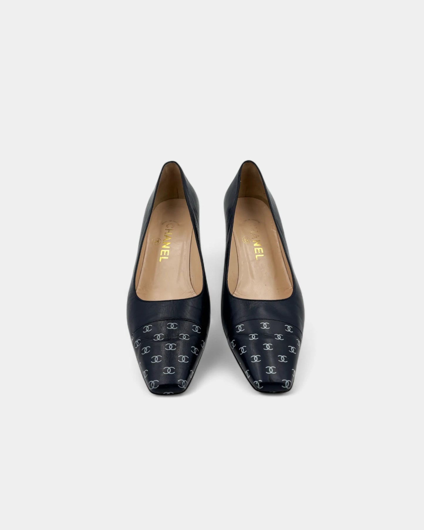 Escarpins en cuir avec bout carré logo CC - 38.5 EU / 7.5 US