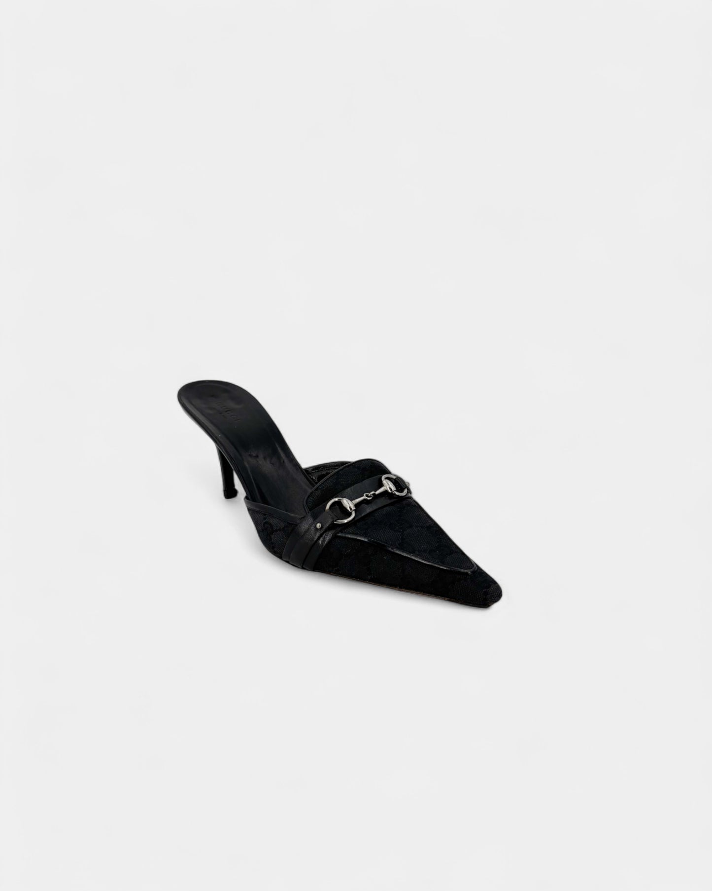 Mules noires à talons