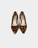 Leopard print leather pumps
