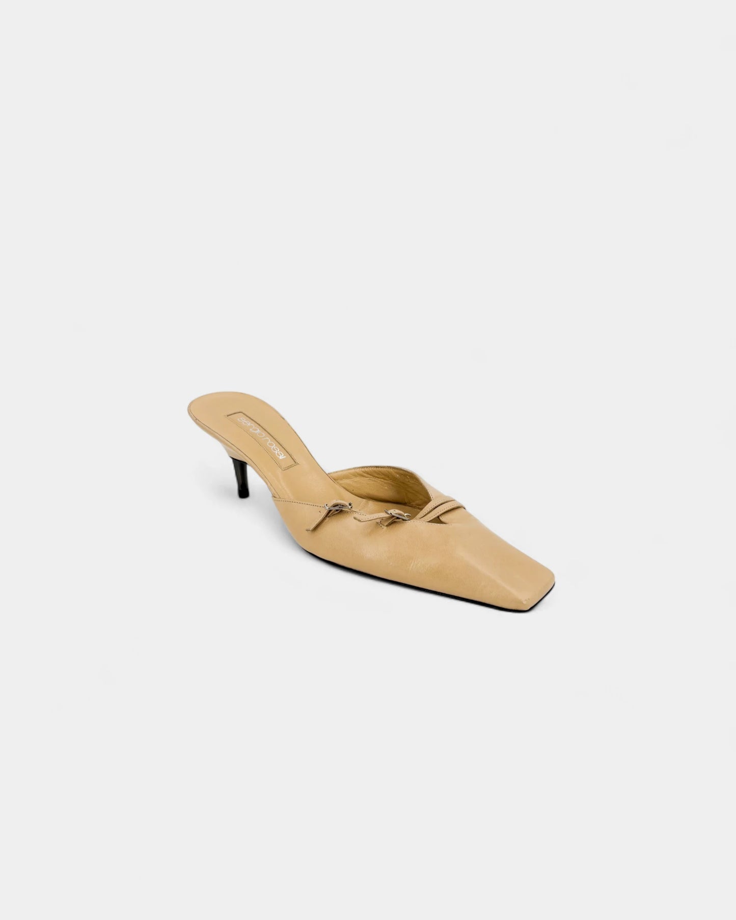 Mules beige à boucles - 39 EU / 8 US