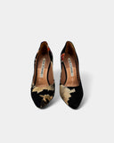 Floral pattern pumps